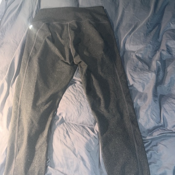 Fabletics Power Hold size large - Picture 6 of 7